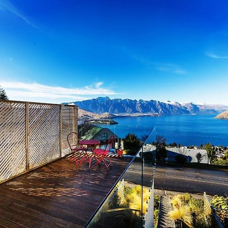 Awesomely Ambient Queenstown Home エクステリア 写真